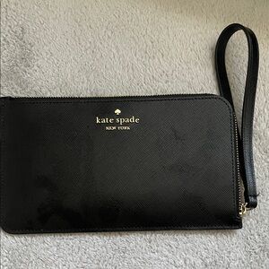 Kate Spade Black Zip Wristlet